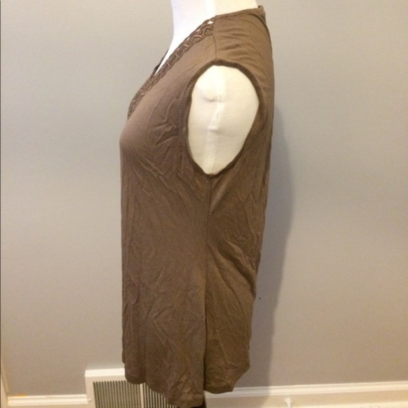 Banana Republic brown tank top. Size Small. - Picture 2 of 4